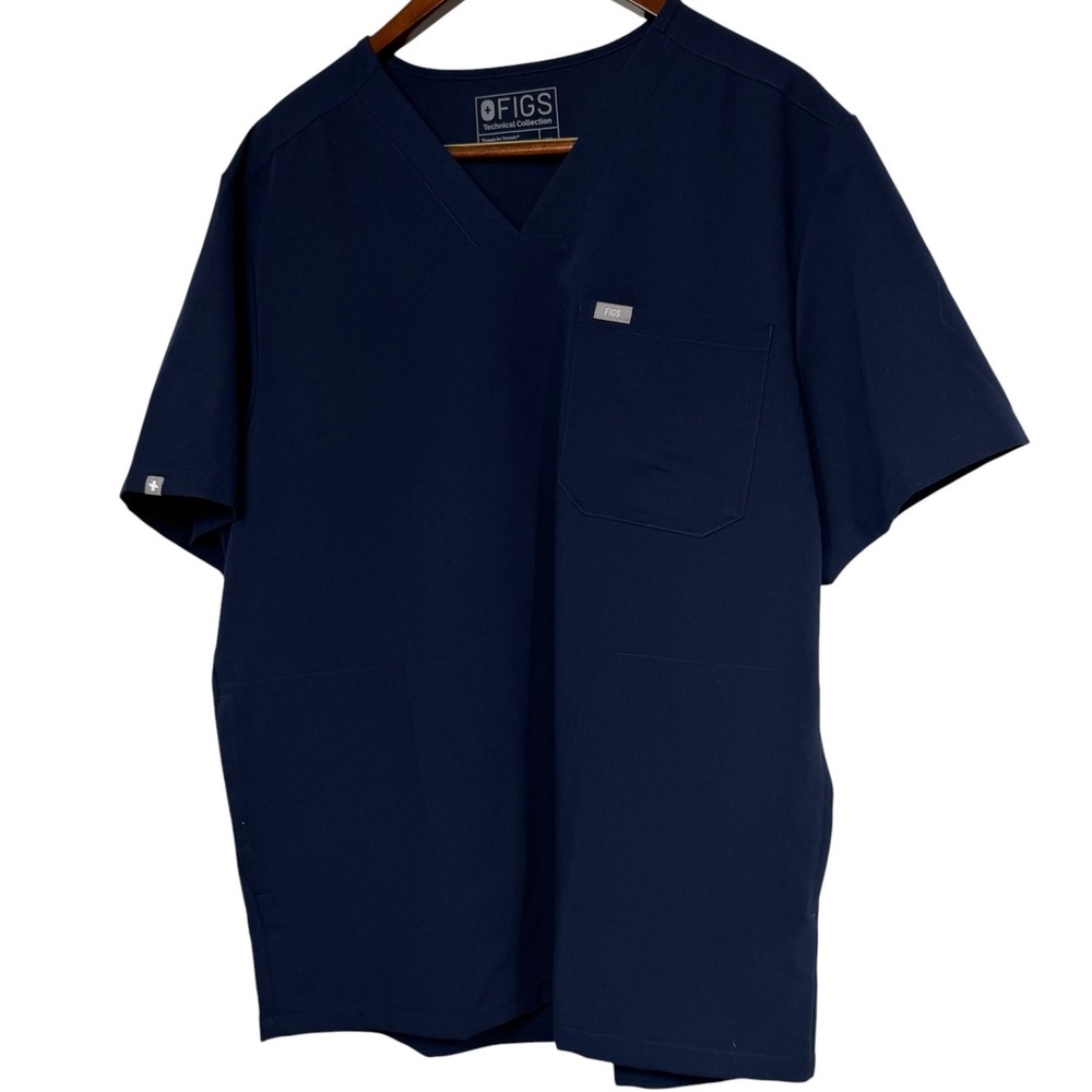 FIGS Technical Collection Mens XXL Navy Blue Leon Three Pocket Scrub Top TM3000